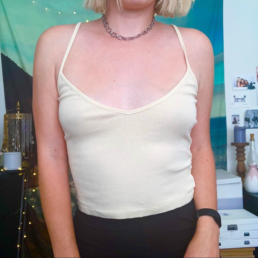 Brandy Melville v-neck yellow cropped cami
